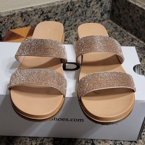 Light pink rhinestones slide sandal